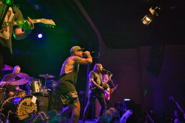 A Wilhelm Scream live