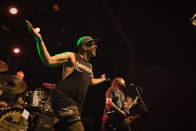 A Wilhelm Scream live