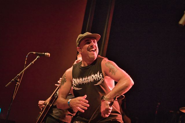 A Wilhelm Scream live