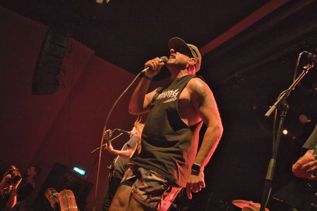 A Wilhelm Scream live