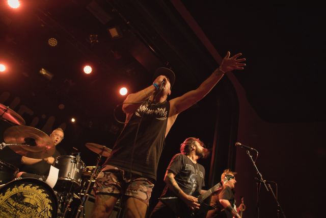 A Wilhelm Scream live