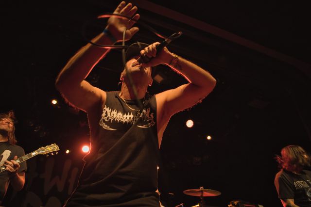 A Wilhelm Scream live