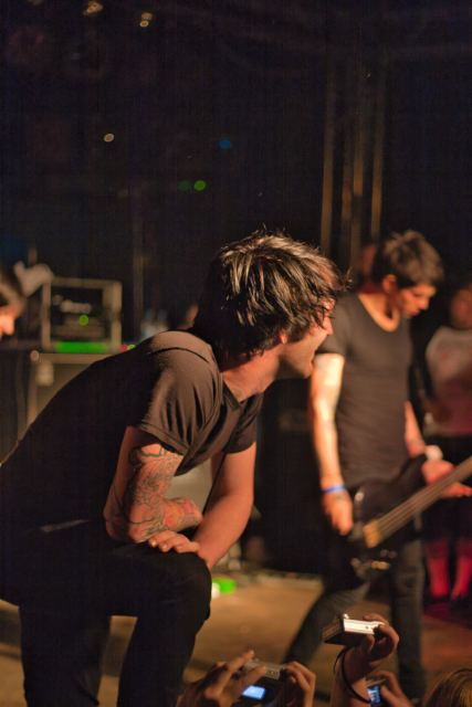 Alesana live