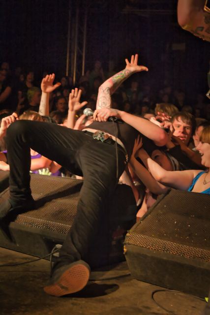 Alesana live
