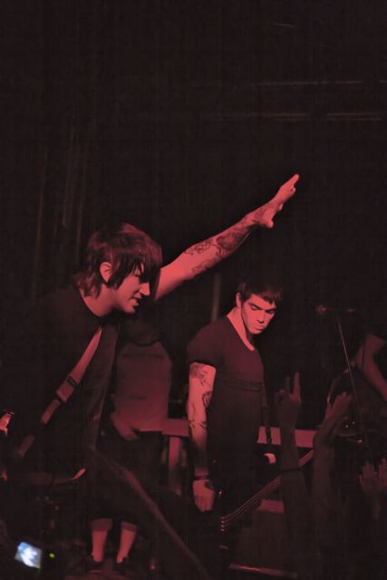 Alesana live