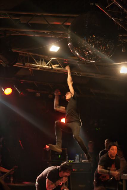 Alesana live