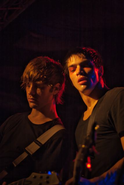 Alesana live