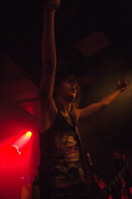 Asking Alexandria live