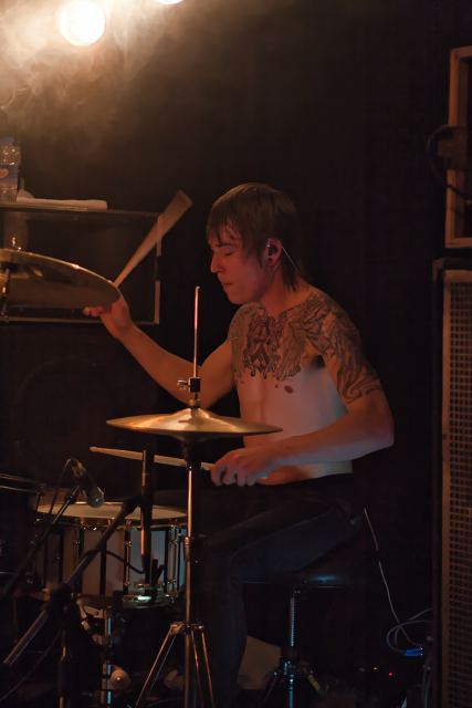 Asking Alexandria live