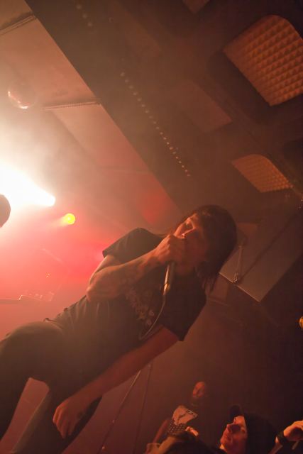 Asking Alexandria live