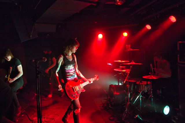 Asking Alexandria live