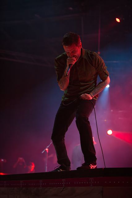 BoySetsFire live