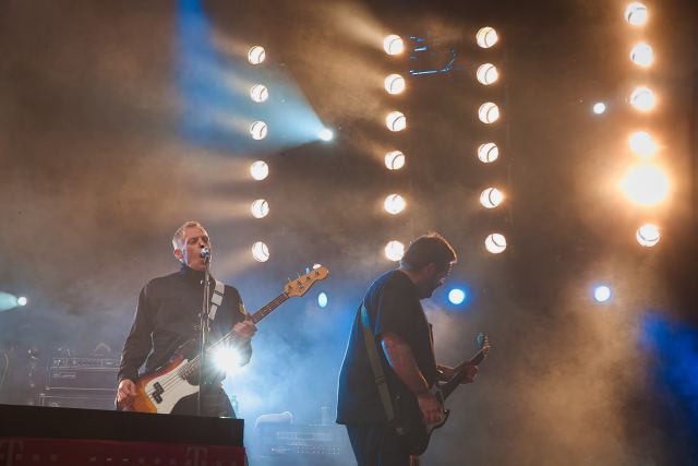 BoySetsFire live