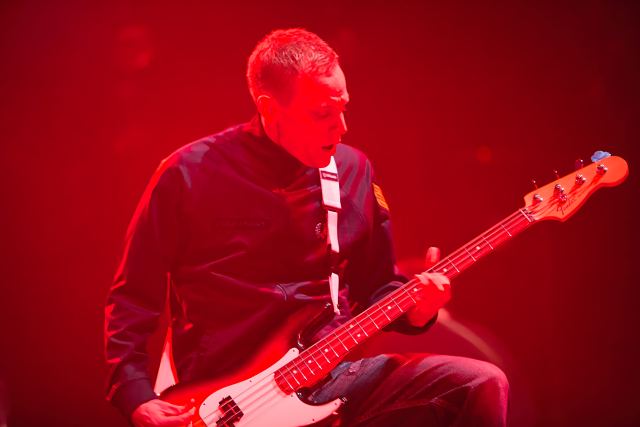 BoySetsFire live