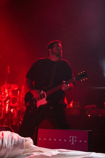 BoySetsFire live