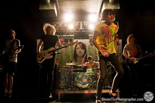 Bring Me The Horizon live