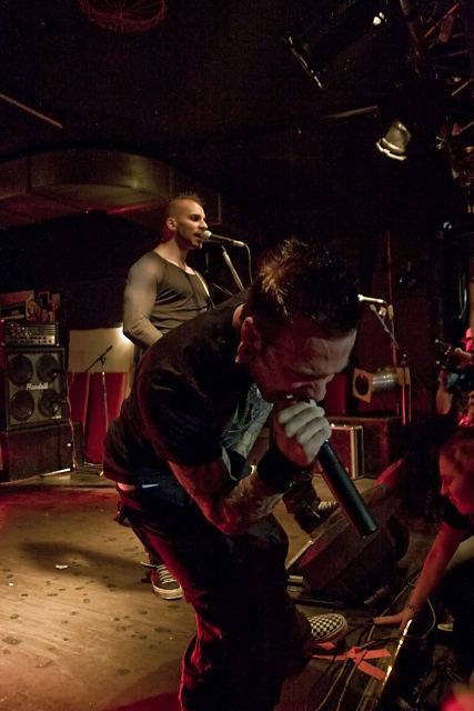 Dead by April live