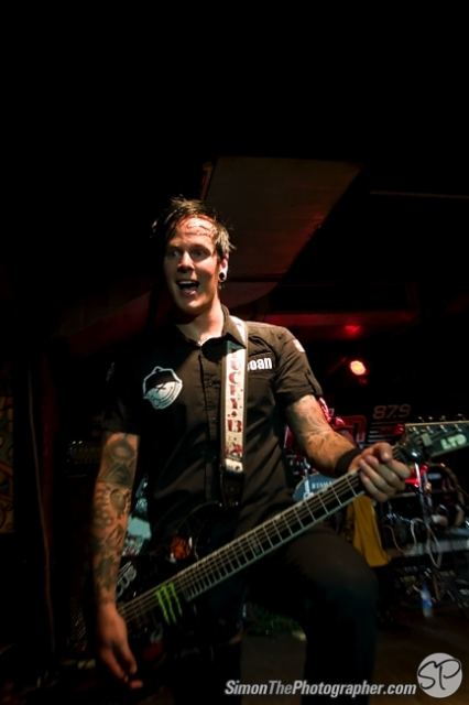 Dead by April live