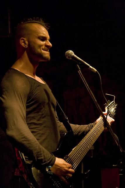 Dead by April live
