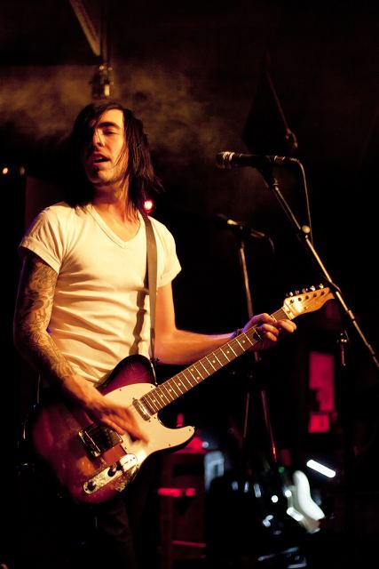 Destine live