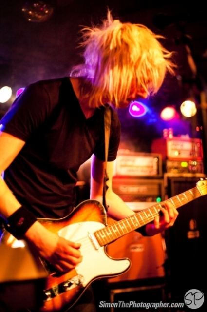 Destine live