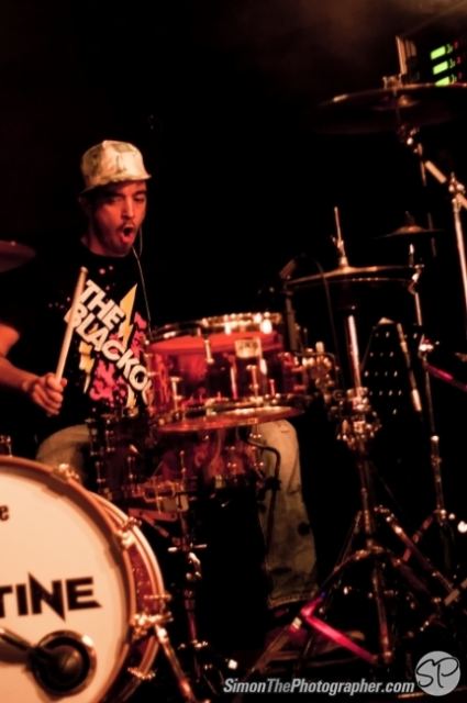 Destine live