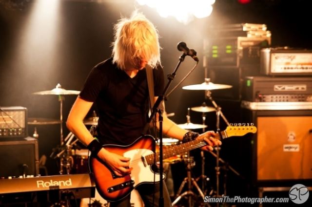 Destine live