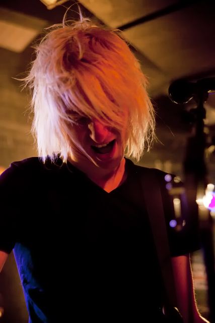 Destine live
