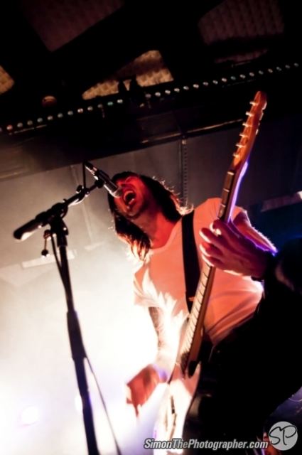 Destine live