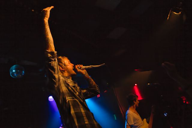 Destroy Rebuild Until God Shows live