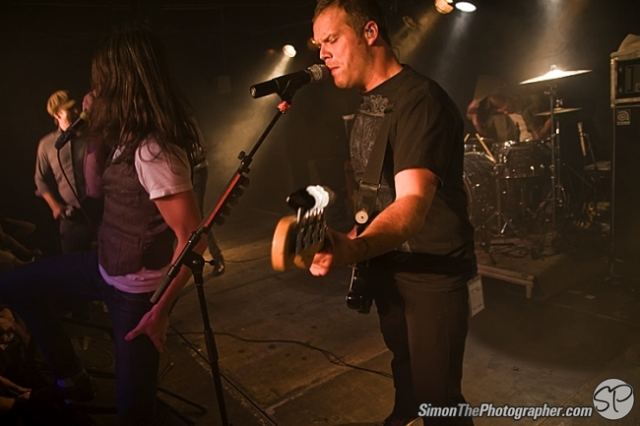 Emery live