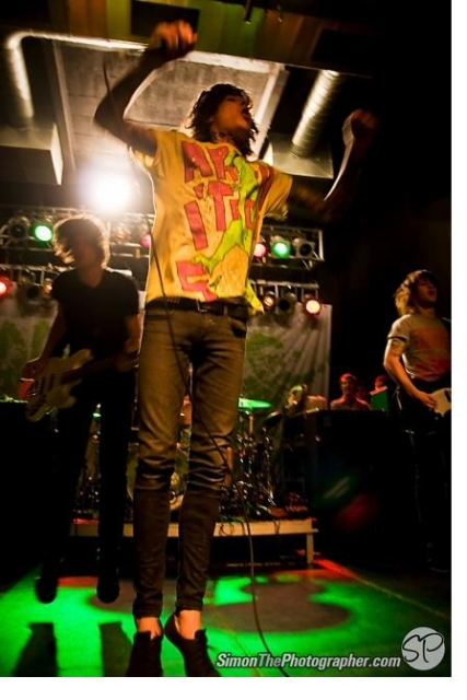 Various Artists live