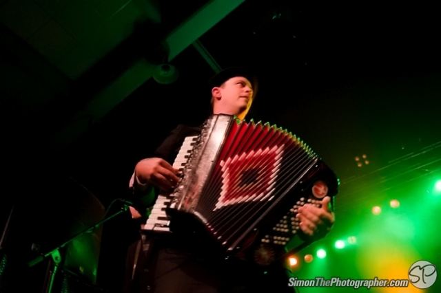 Flogging Molly live