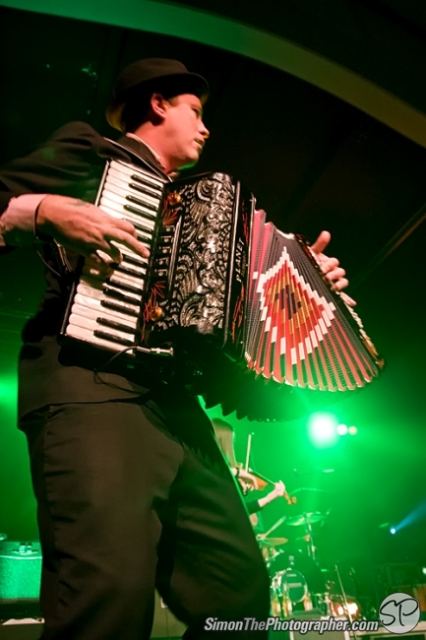 Flogging Molly live