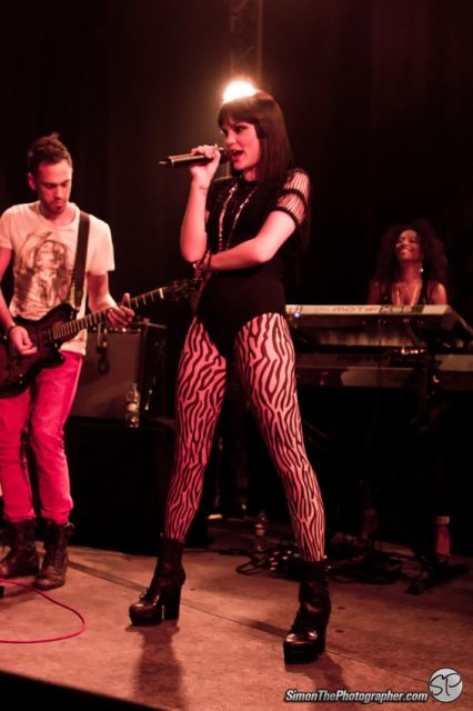Jessie J live