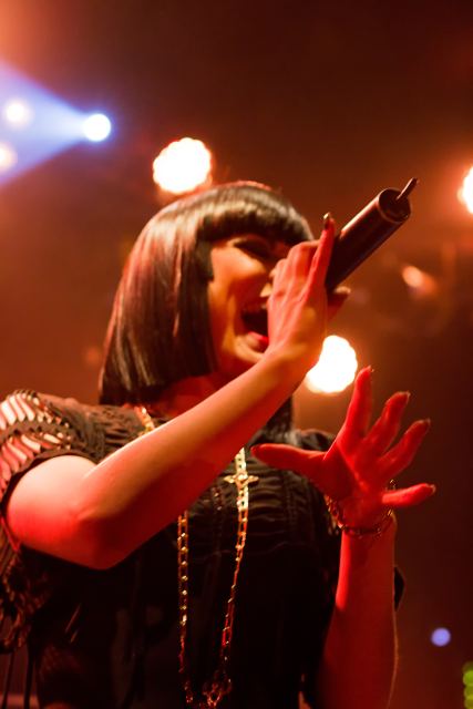 Jessie J live