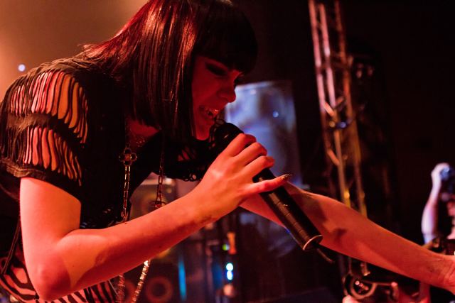 Jessie J live