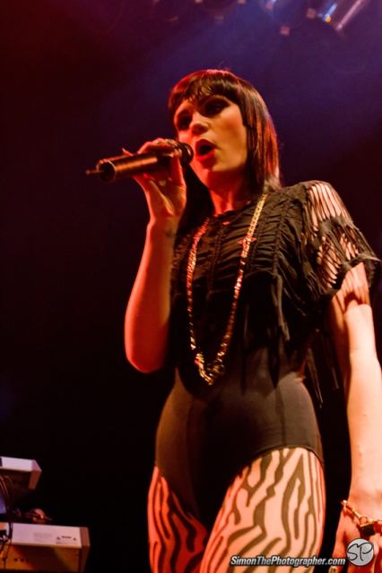 Jessie J live