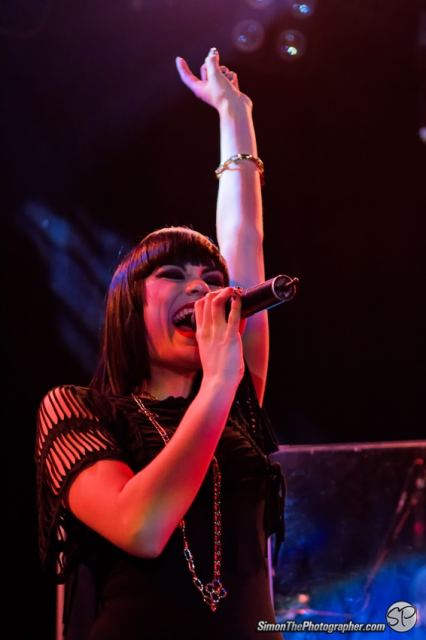 Jessie J live
