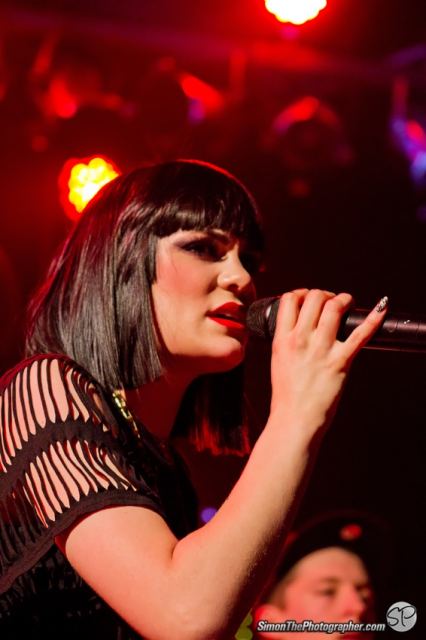 Jessie J live