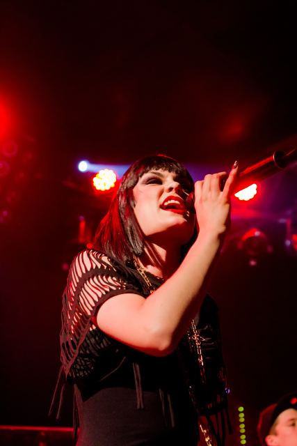 Jessie J live