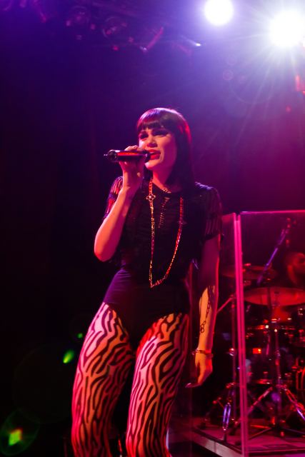 Jessie J live