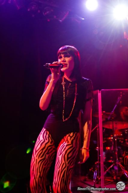 Jessie J live