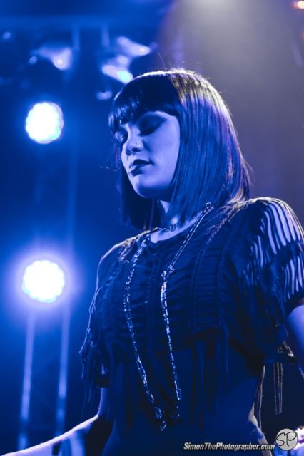 Jessie J live