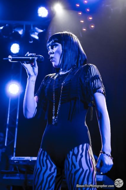 Jessie J live