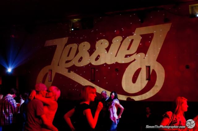 Jessie J live