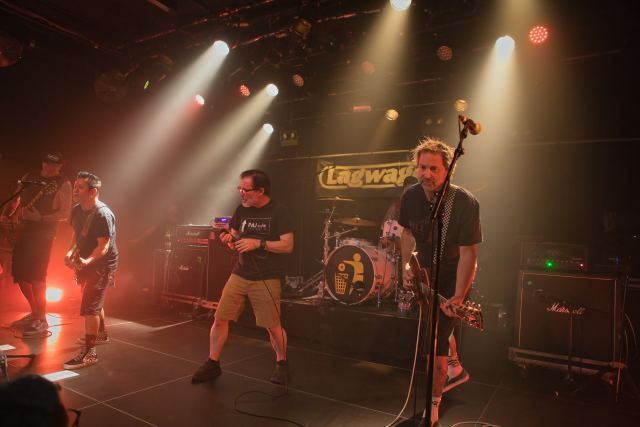 Lagwagon live