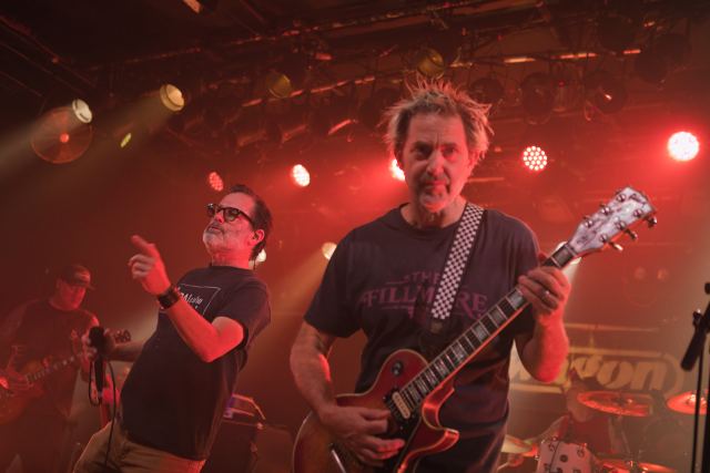 Lagwagon live
