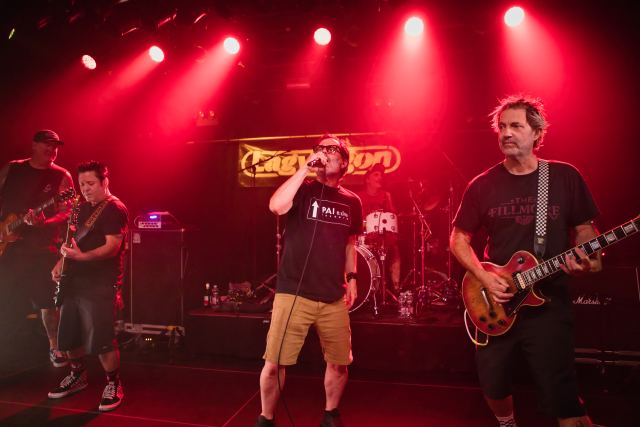 Lagwagon live
