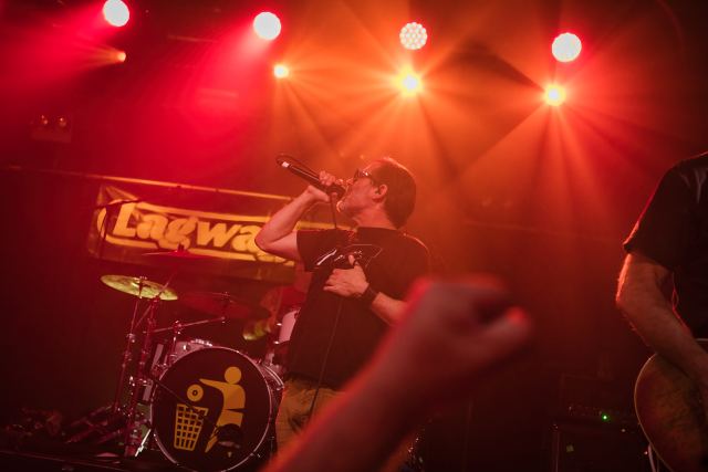 Lagwagon live